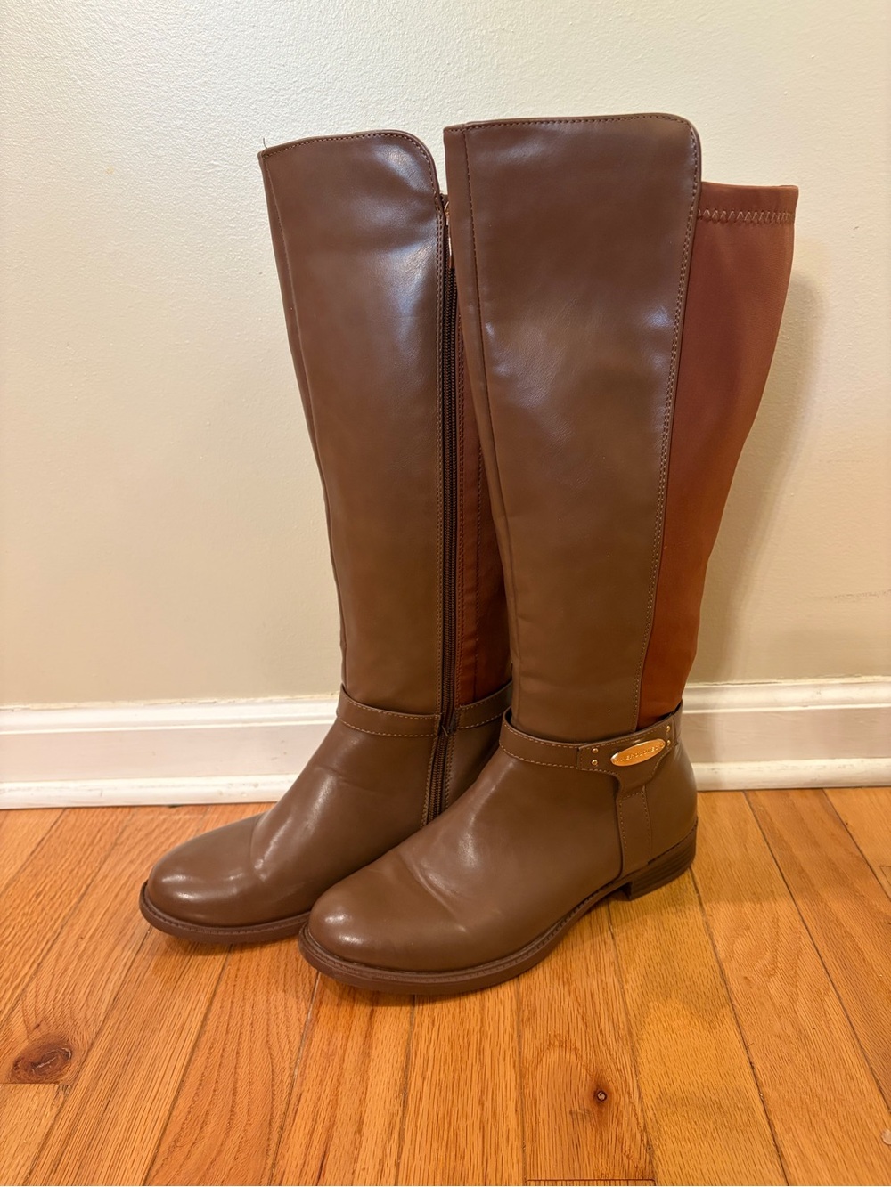 AEROSOLES Tall Brown Leather Expandable Calf Riding Boots